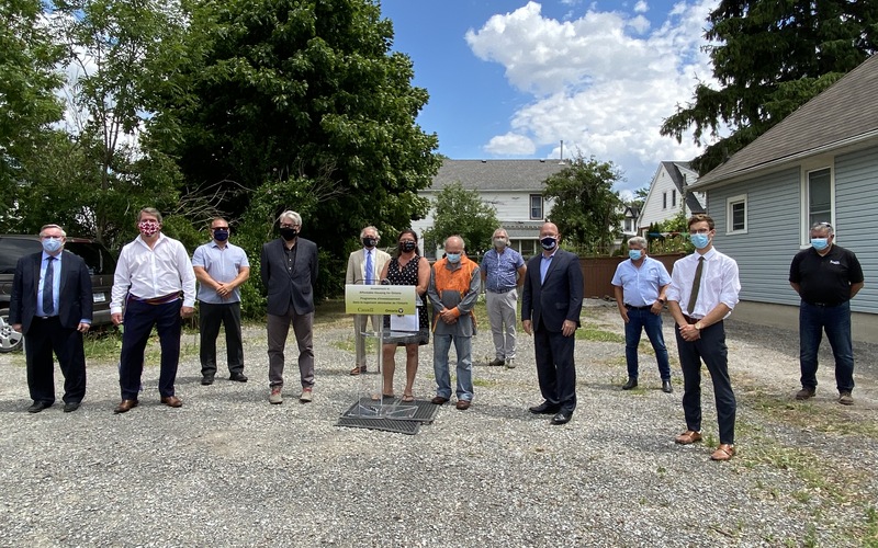 RAAI at Funding Announcement for Oonuhseh Niagara Native Homes Projects 