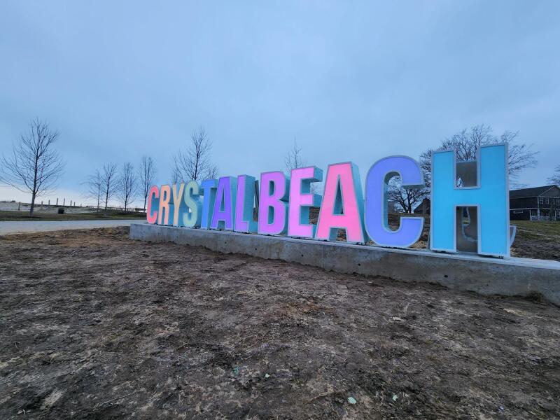 New Crystal Beach Iconic Tourism Sign Completed