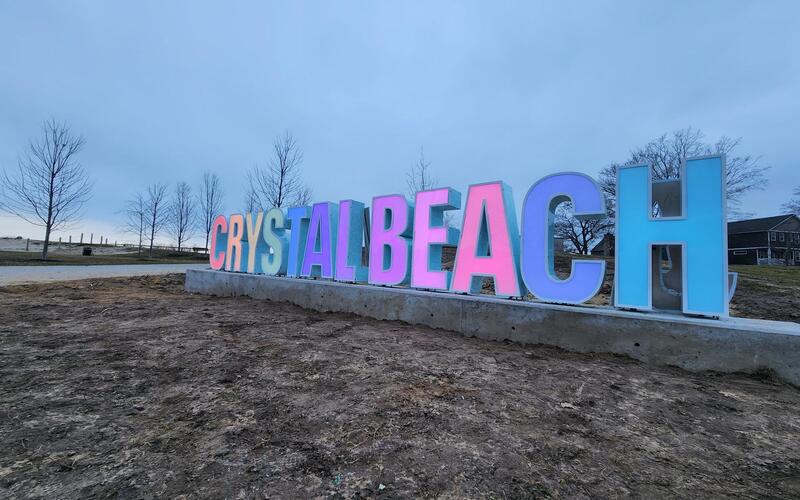 New Crystal Beach Iconic Tourism Sign Completed 